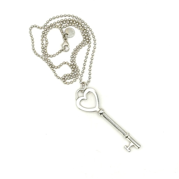Tiffany & Co Heart Key Pendant Necklace - Picture 3 of 9